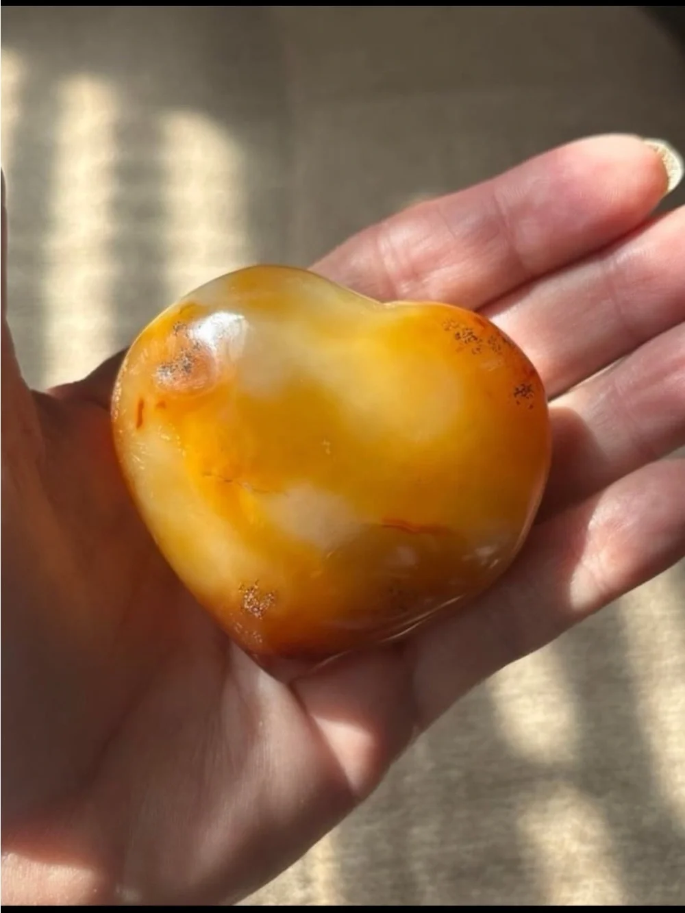 Polished Heart-Shaped Carnelian agate
